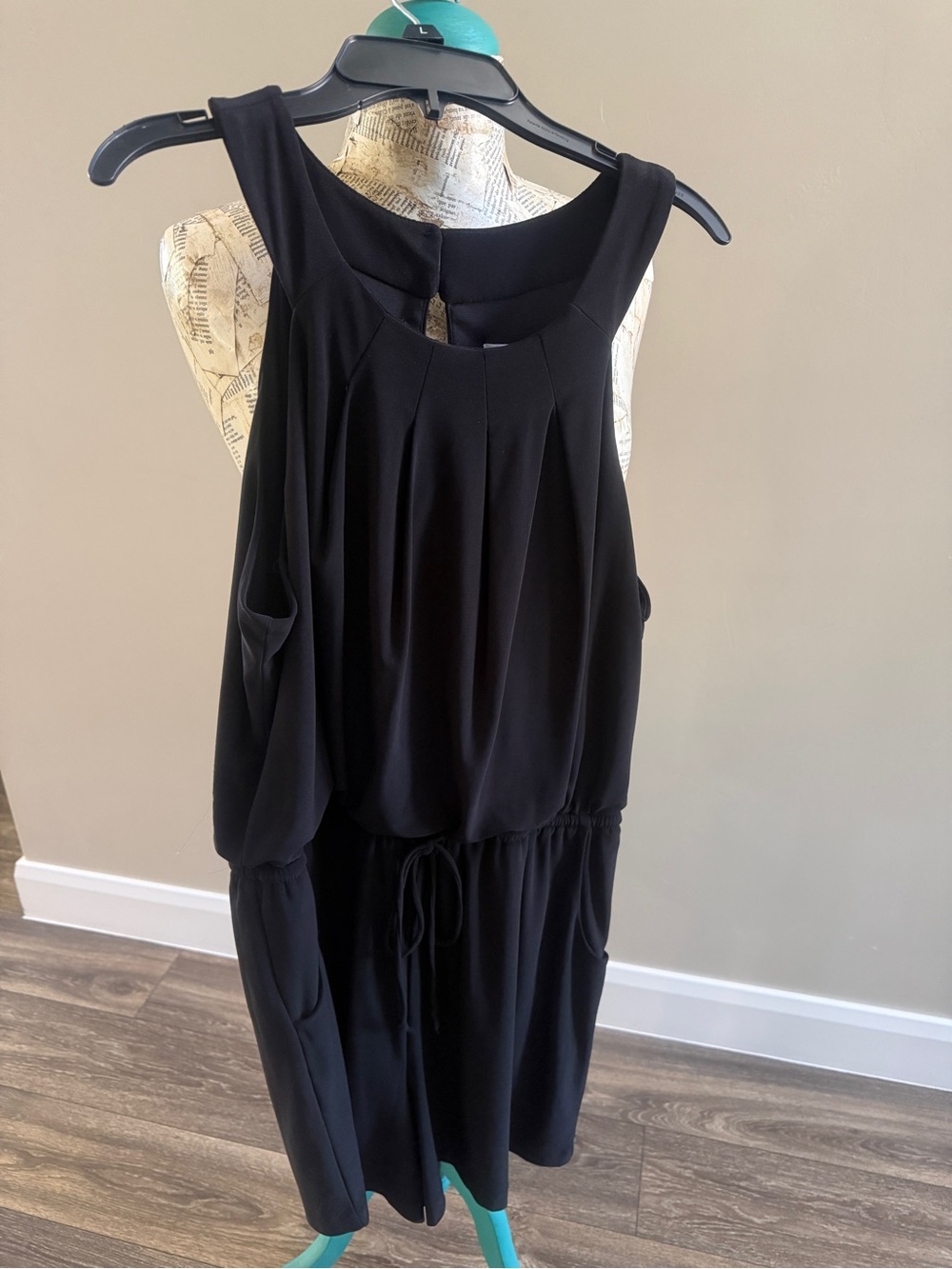 Black Sleeveless Drawstring Waist Romper